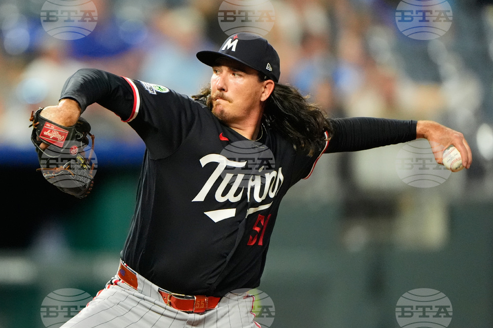Twins Royals Baseball