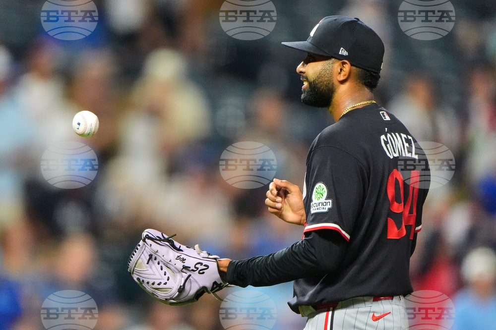 Twins Royals Baseball