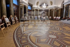 СУ - журналистика - изложба