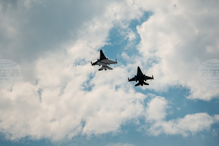 Romanian Fighter Jet Destroys Maritime Drone Near Neptun Deep Gas Extraction Platform