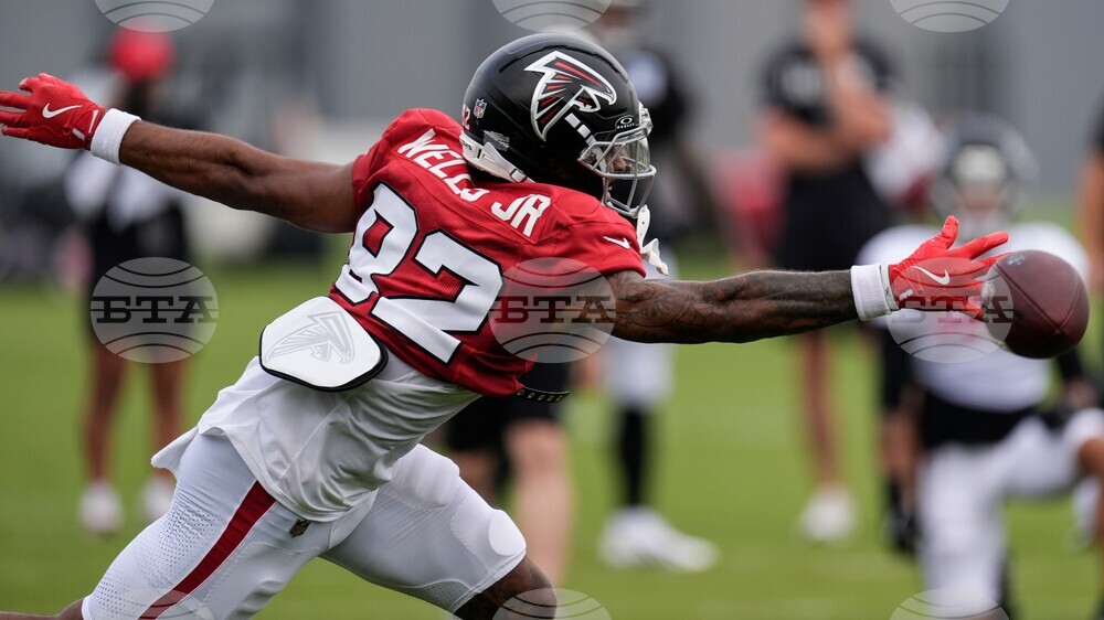 Falcons Camp Football