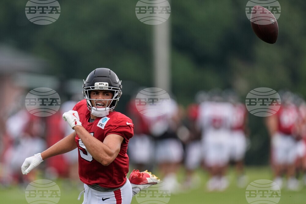 Falcons Camp Football