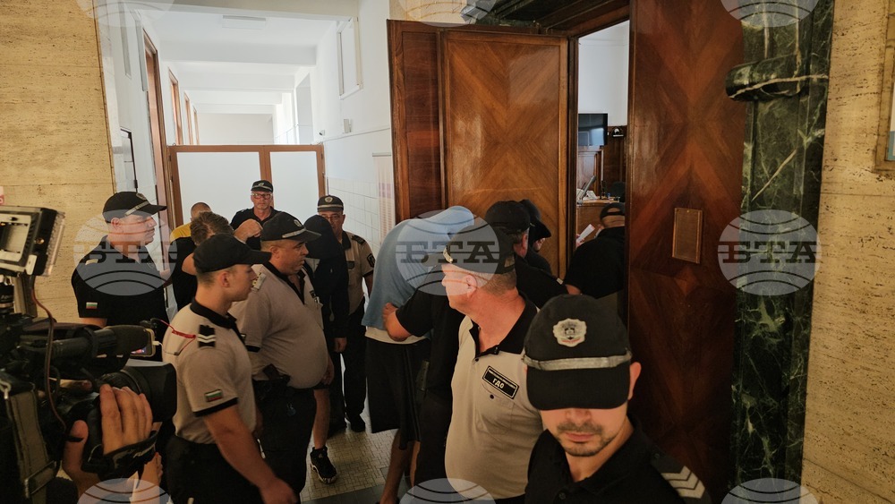 Русе - Окръжен съд - мерки за неотклонение - задържани - фентанил