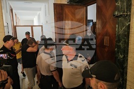 Русе - Окръжен съд - мерки за неотклонение - задържани - фентанил
