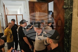 Русе - Окръжен съд - мерки за неотклонение - задържани - фентанил
