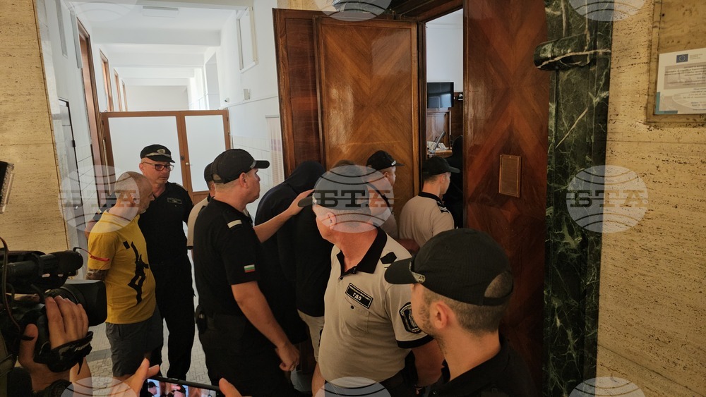Русе - Окръжен съд - мерки за неотклонение - задържани - фентанил