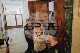 Русе - Окръжен съд - мерки за неотклонение - задържани - фентанил