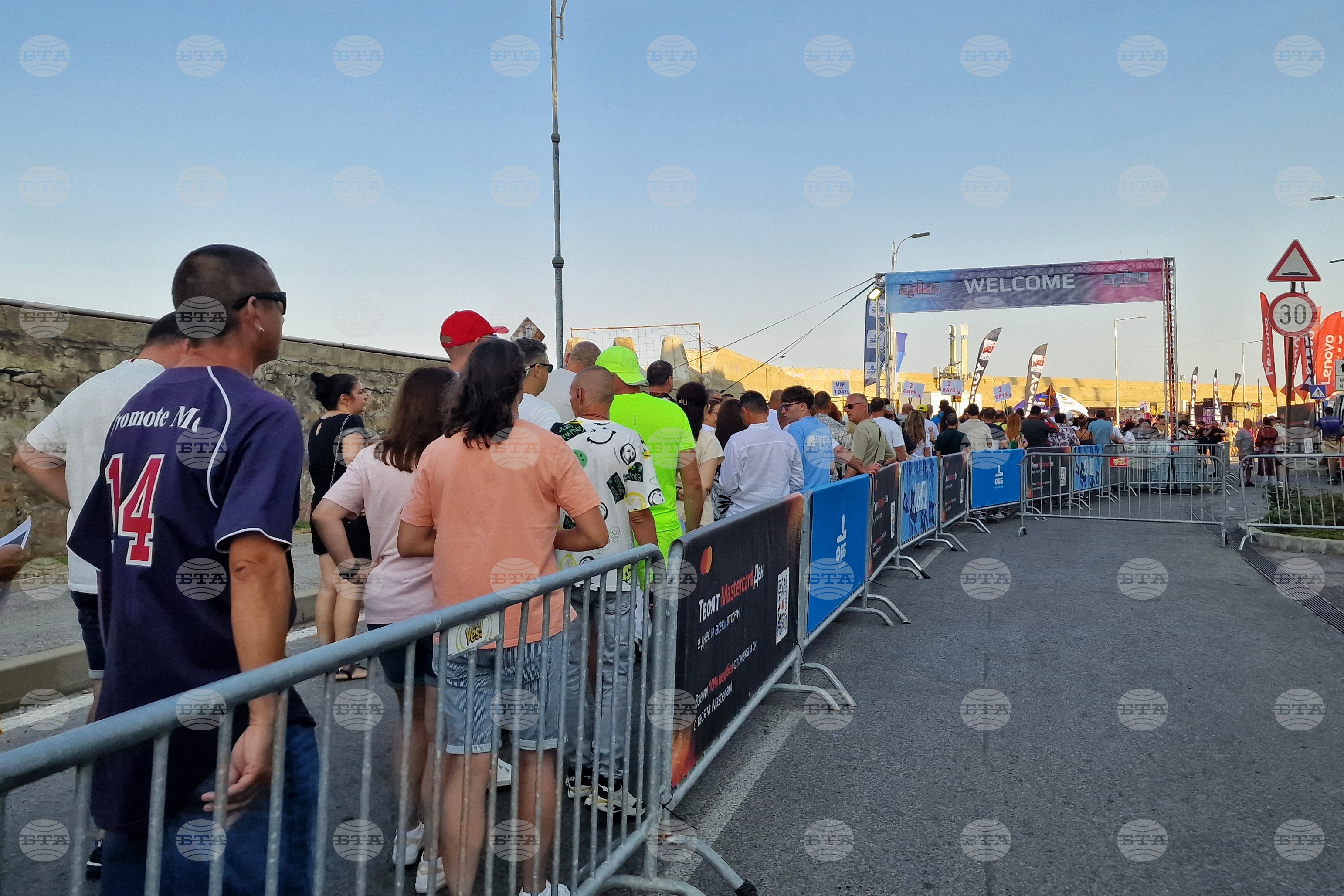 Заради Boom Summer Fest в Бургас ще бъдат въведени временни ограничения на движението и допълнителен градски транспорт