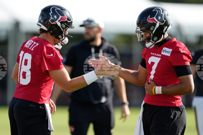 Texans Camp Football