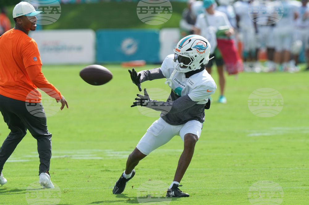 Dolphins Camp Football