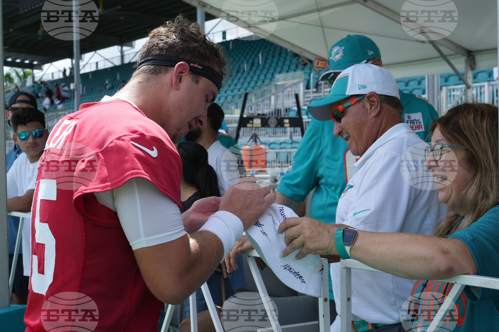 Dolphins Camp Football