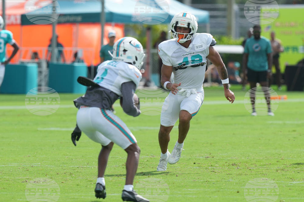 Dolphins Camp Football
