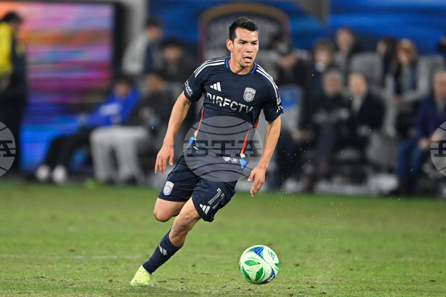 MLS Galaxy Lozano Soccer