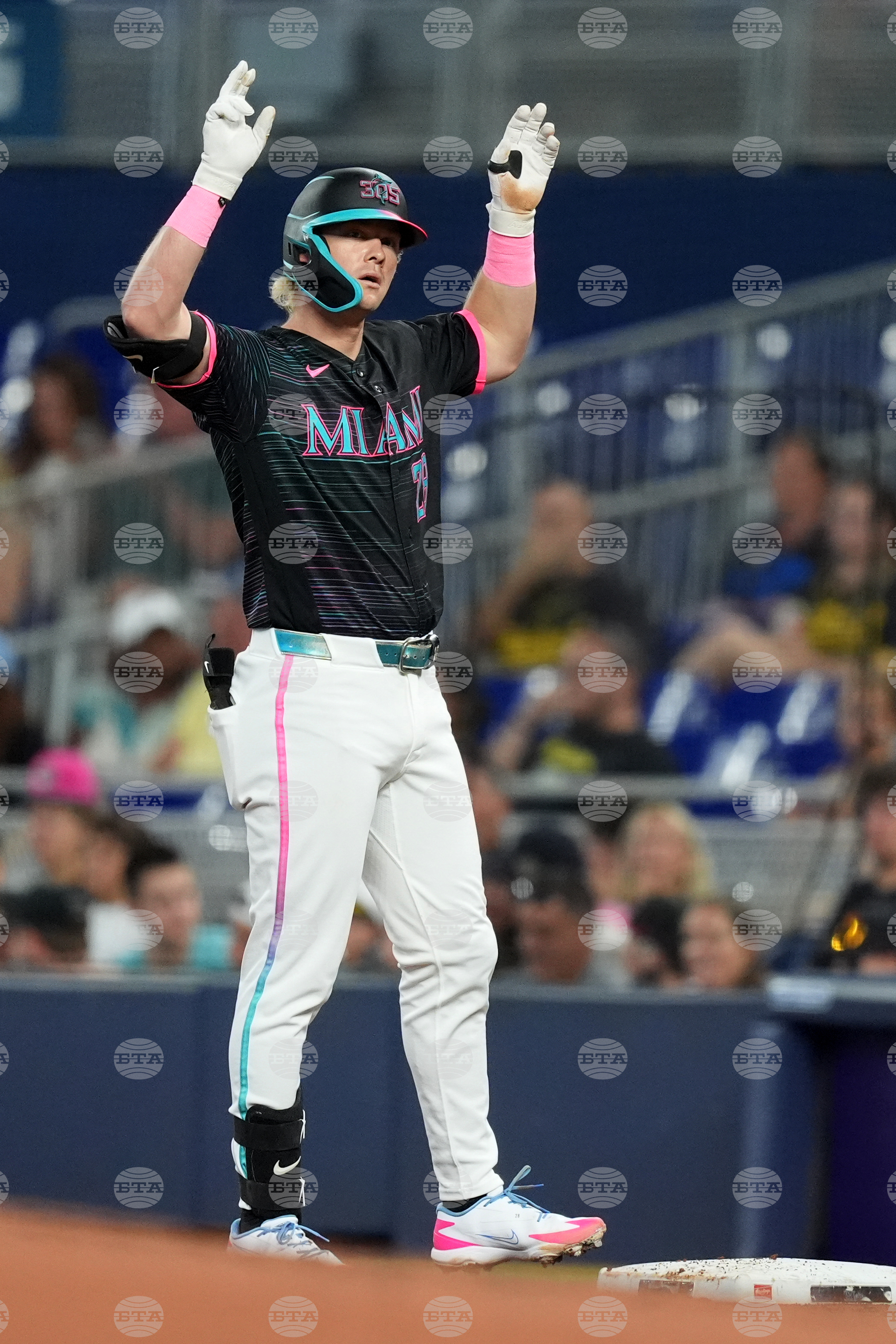 Angels Marlins Baseball