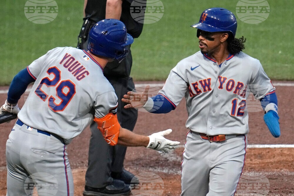 Mets Pirates Baseball