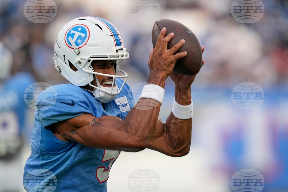 Titans Camp Football