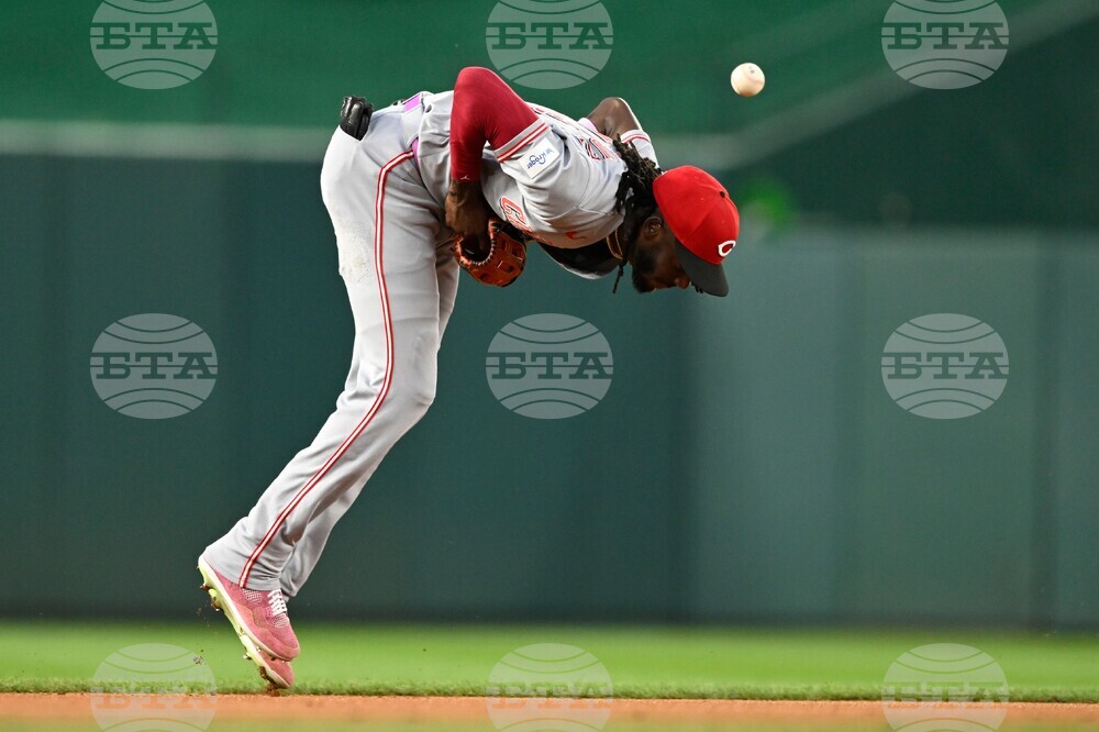 Reds Nationals Baseball