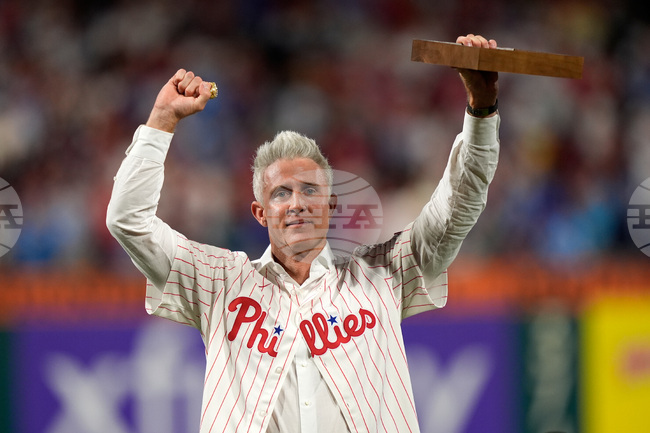 Phillies Utley Baseball