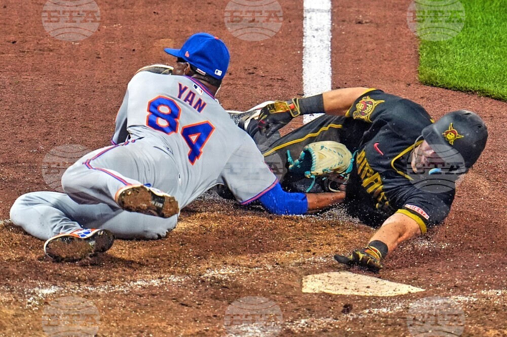 Mets Pirates Baseball