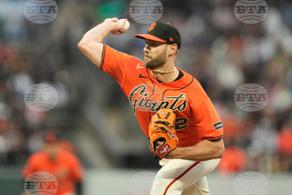 Tigers Giants Baseball