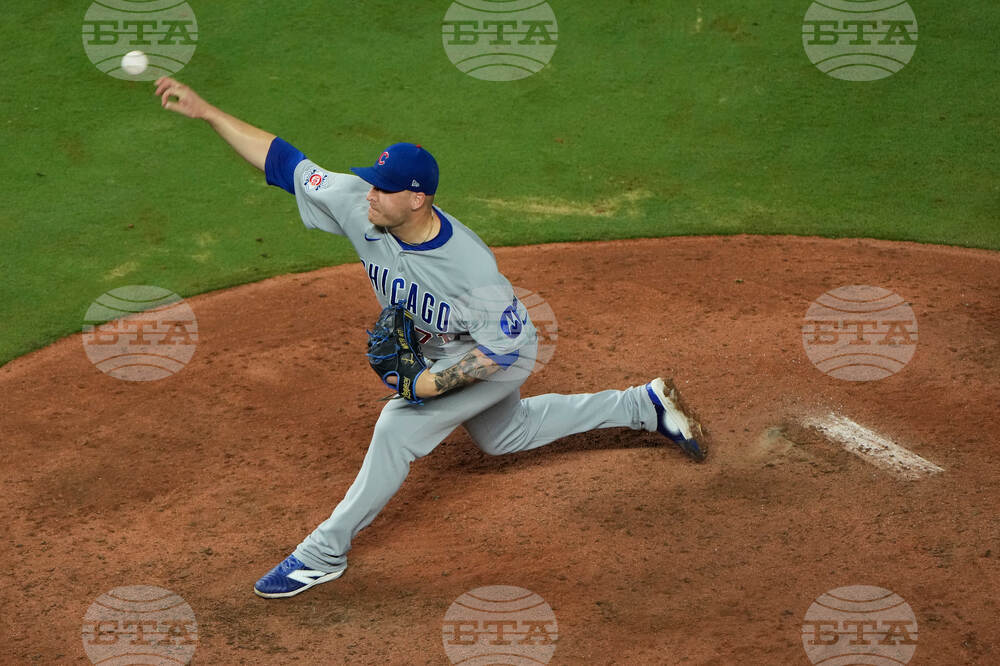 Cubs Royals Baseball