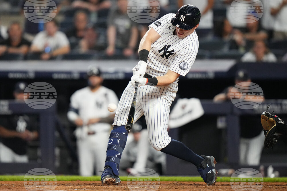 Braves Yankees Baseball