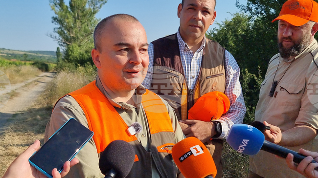 Ситуацията с африканската чума по свинете във Варненско е овладяна, заяви министърът на земеделието и храните Пламен Абровски