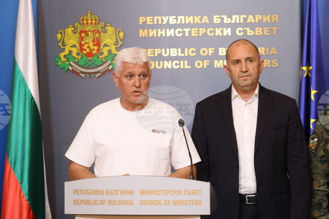 От 31 юли усилихме наблюденията върху въздушното пространство, обяви министърът на отбраната Димитър Стоянов