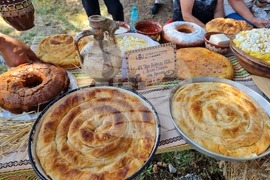 Село Черна гора - Празник на качамака