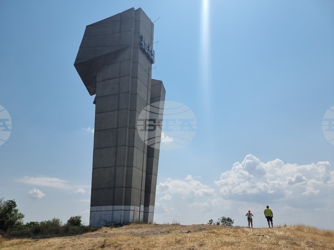 Община Тунджа подкрепя инициативата за възстановяване на параклиса на Бакаджишките възвишения, ще бъде ремонтиран и пътят до там