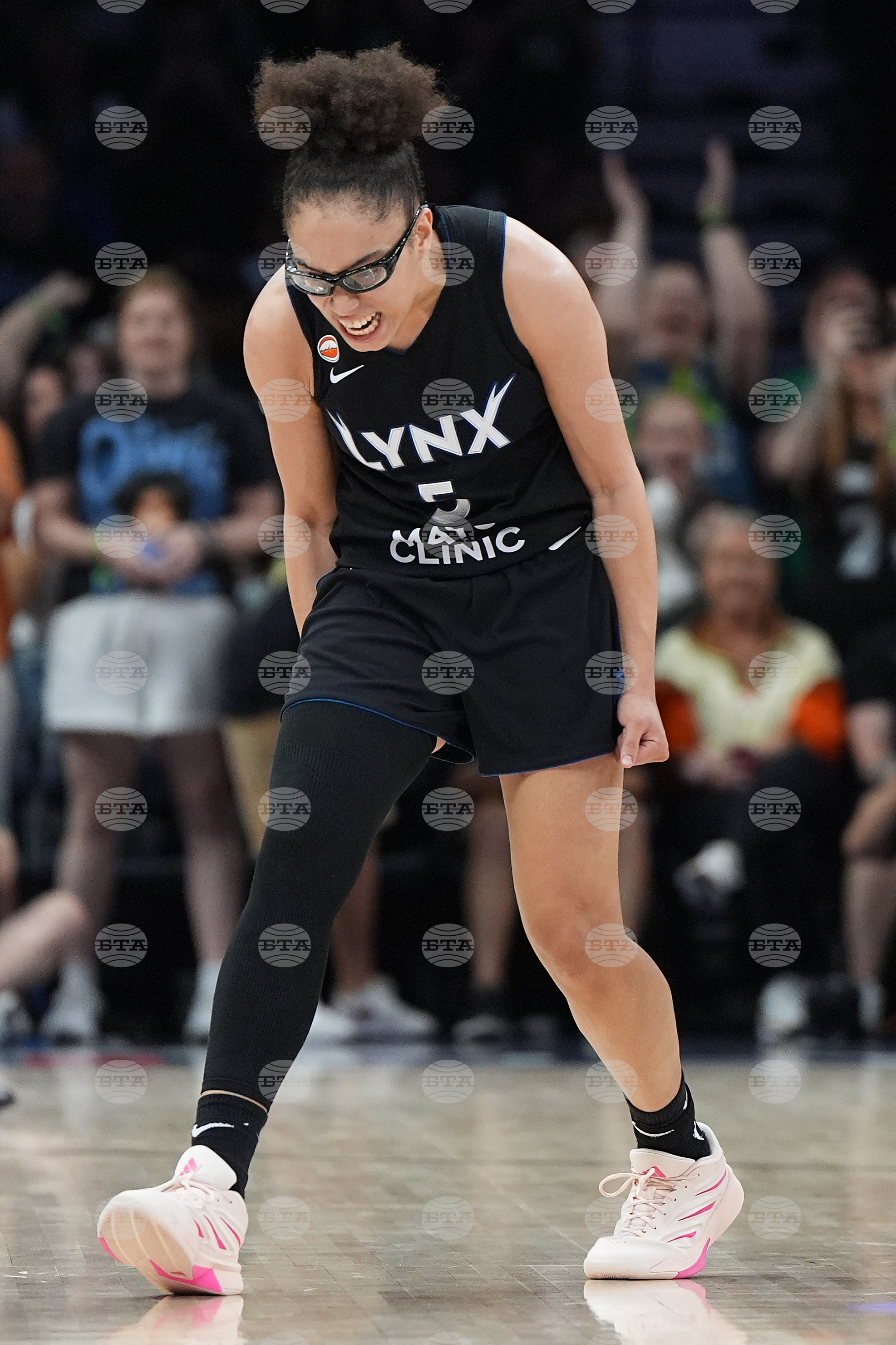 Aces Lynx Basketball