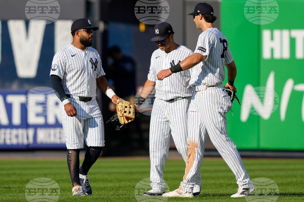Braves Yankees Baseball