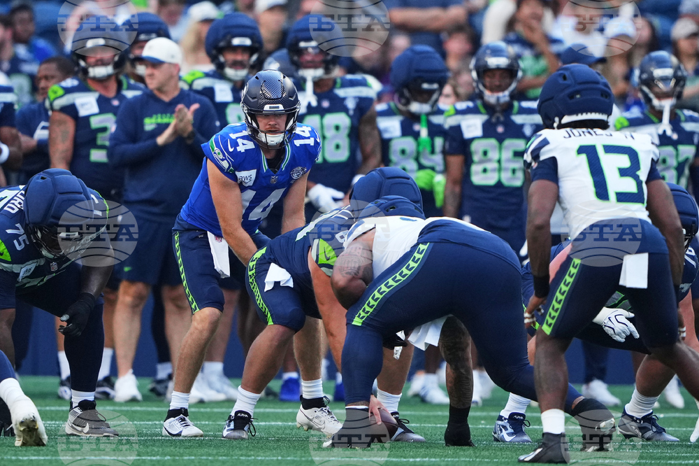 Seahawks Camp Football