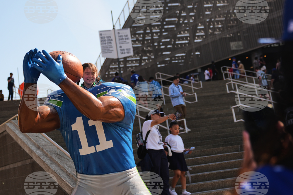 Seahawks Camp Football