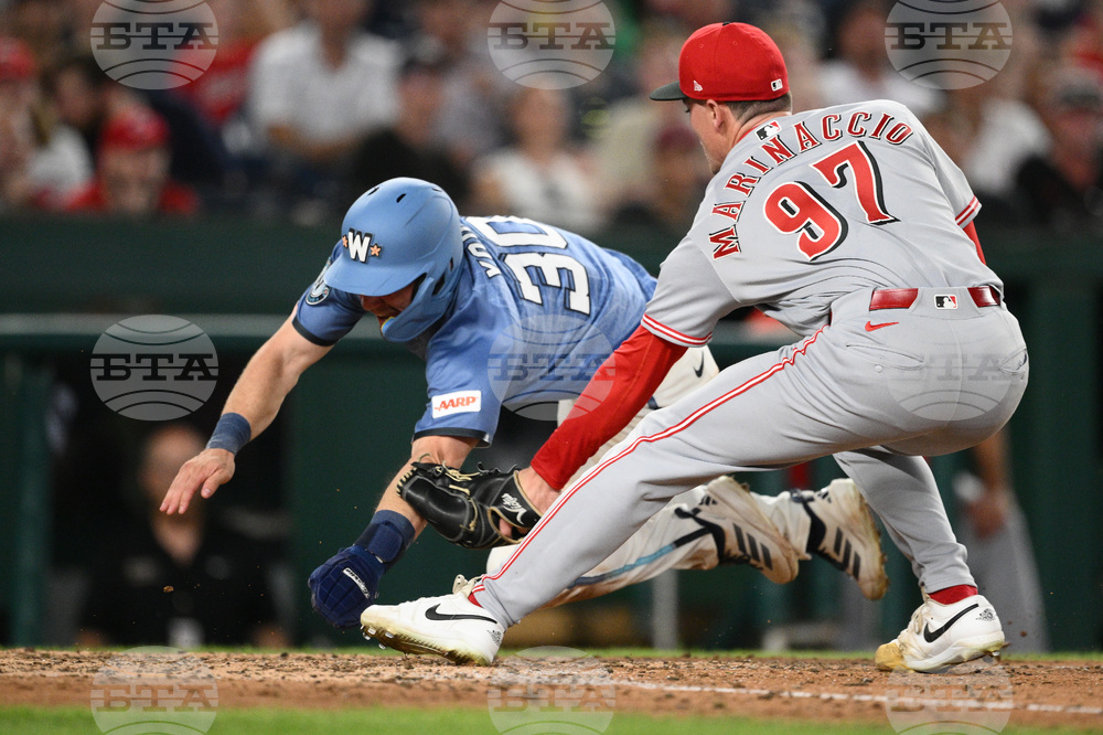 Reds Nationals Baseball