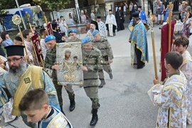 Крумовград - икона - „Света Богородица - Златна ябълка“ - митрополит Николай