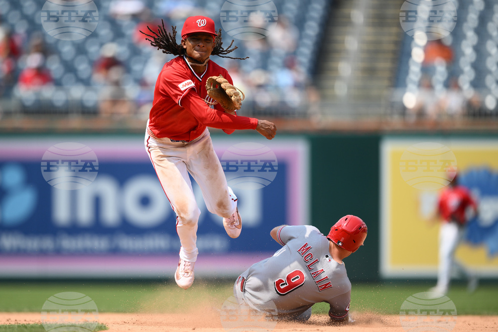 Reds Nationals Baseball