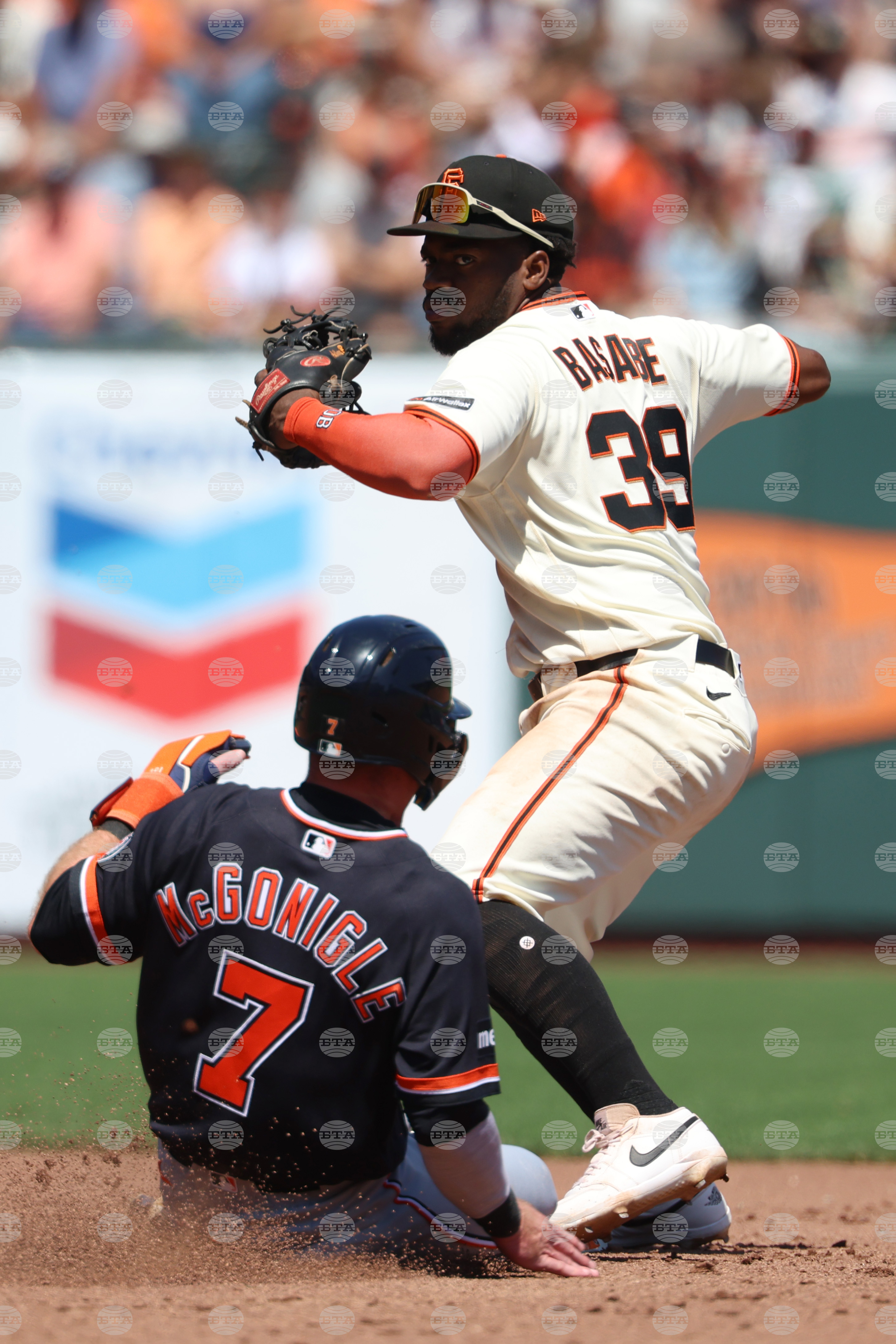 Tigers Giants Baseball