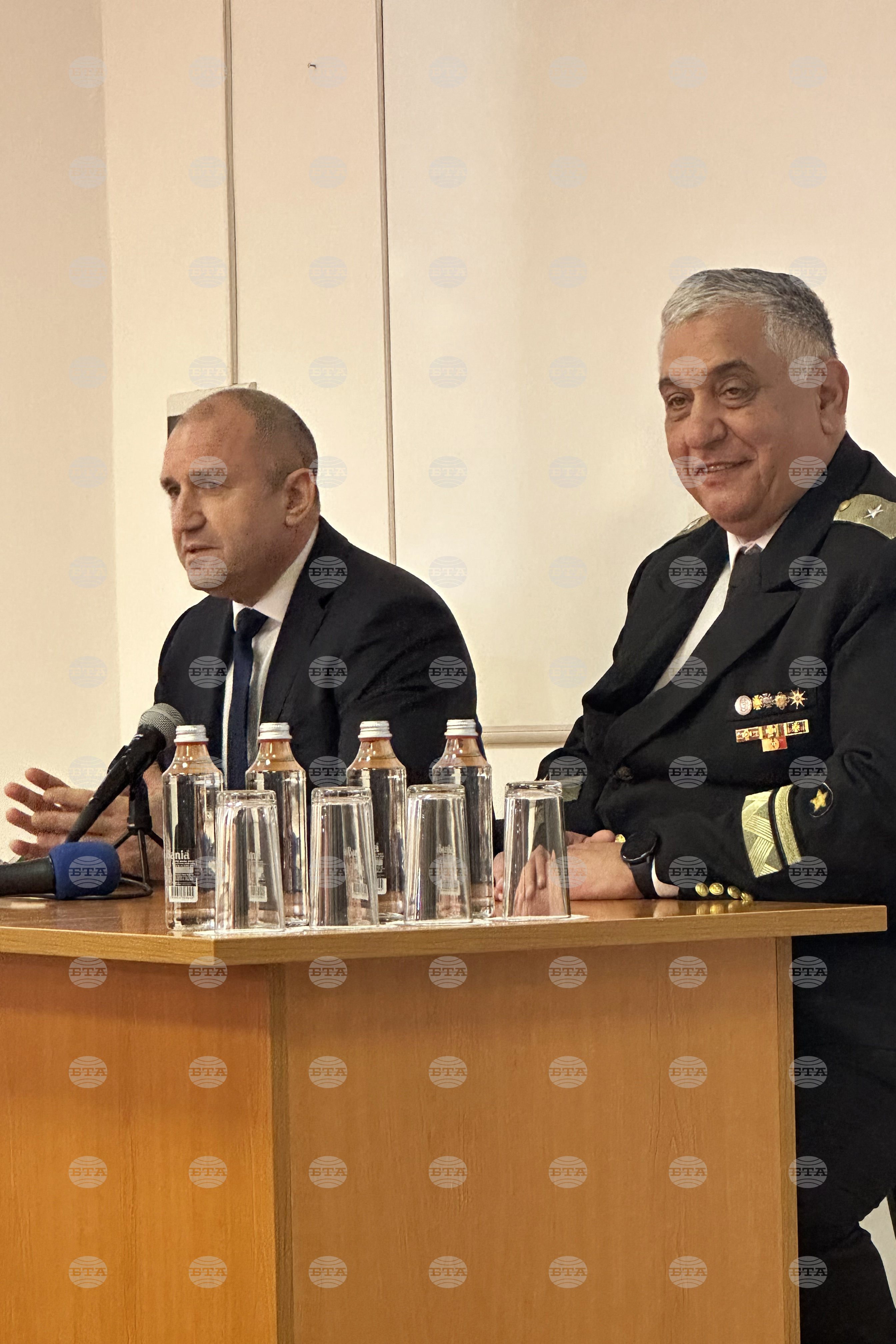 Варна - Румен Радев - ВВМУ „Н. Й. Вапцаров“