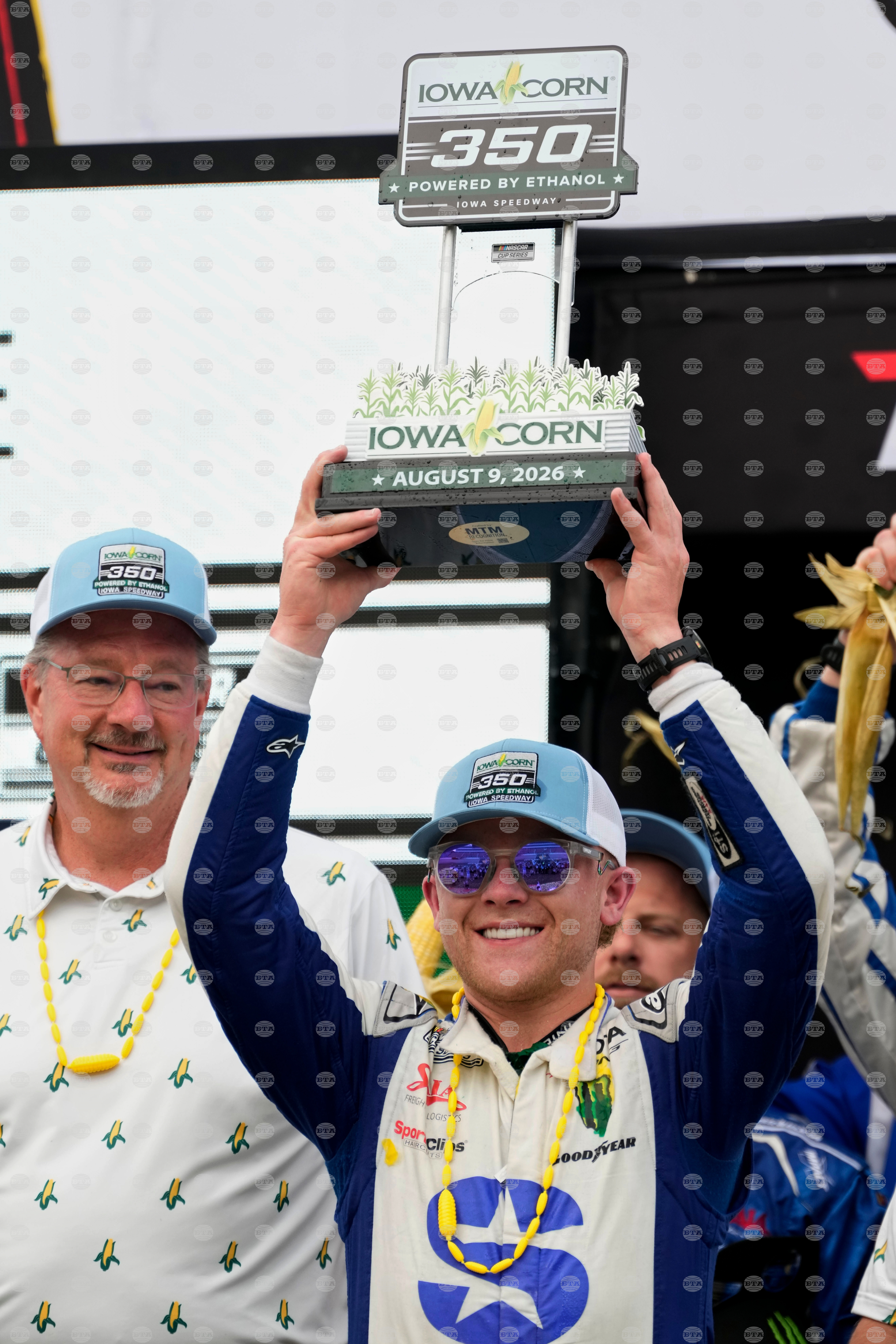 NASCAR Iowa Auto Racing