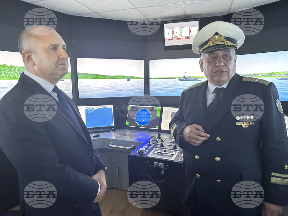 Варна - Румен Радев - ВВМУ „Н. Й. Вапцаров“