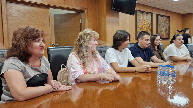 Students from Shumen Mathematics School to Represent Bulgaria at World Invention Summit in China