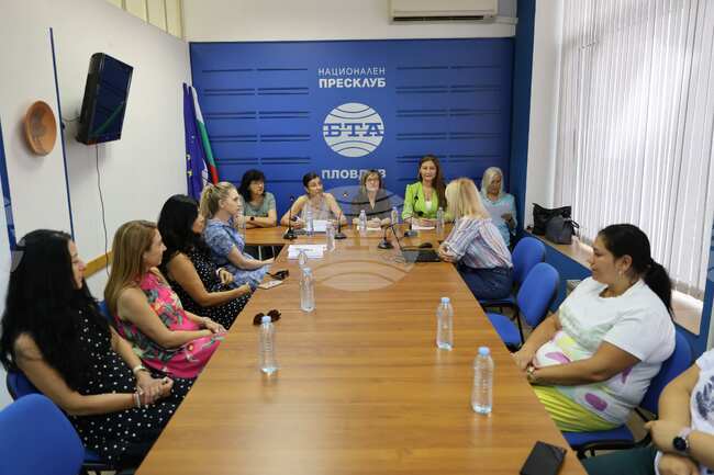 За всяко дете търсим подходящото приемно семейство, каза експертът от Община Пловдив Добринка Бинева 