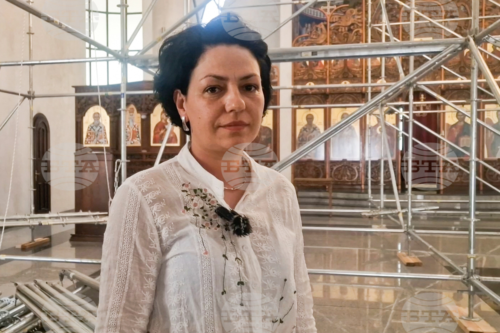 Смолян - църква - изографисване