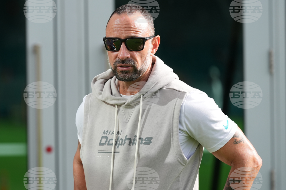 Dolphins Camp Football