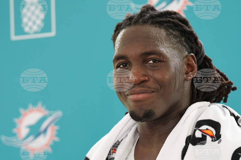 Dolphins Camp Football