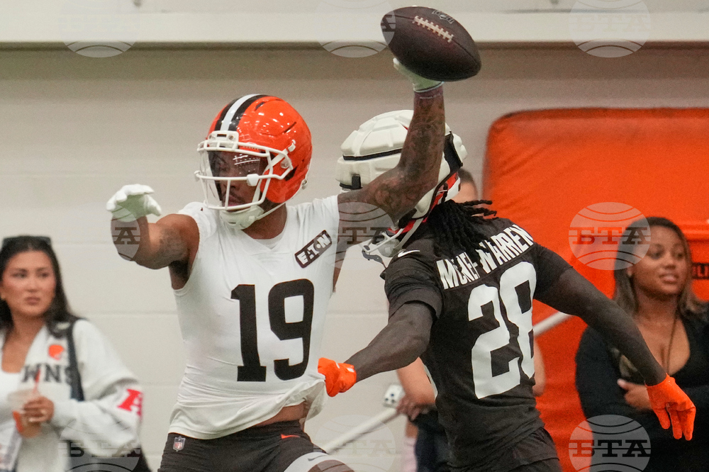Browns Camp Football