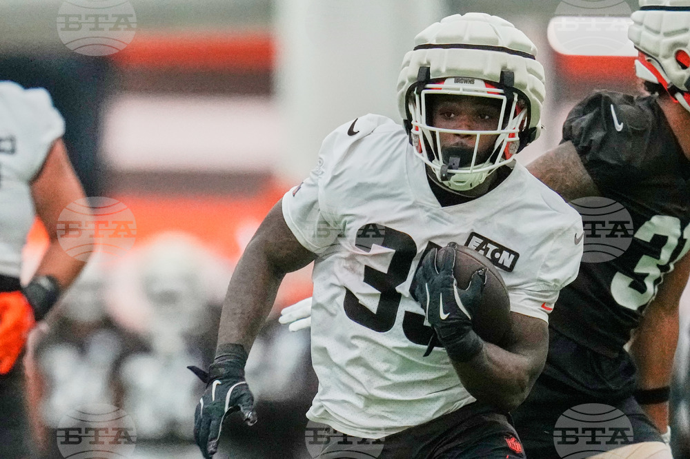 Browns Camp Football