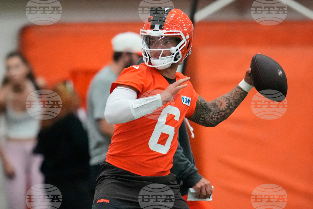 Browns Camp Football