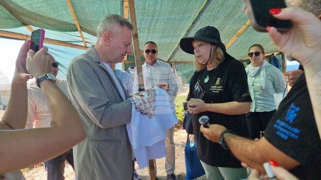 Министерството на културата обмисля многогодишно финансиране за значими археологически обекти, каза министър Евтим Милошев на нос Калиакра